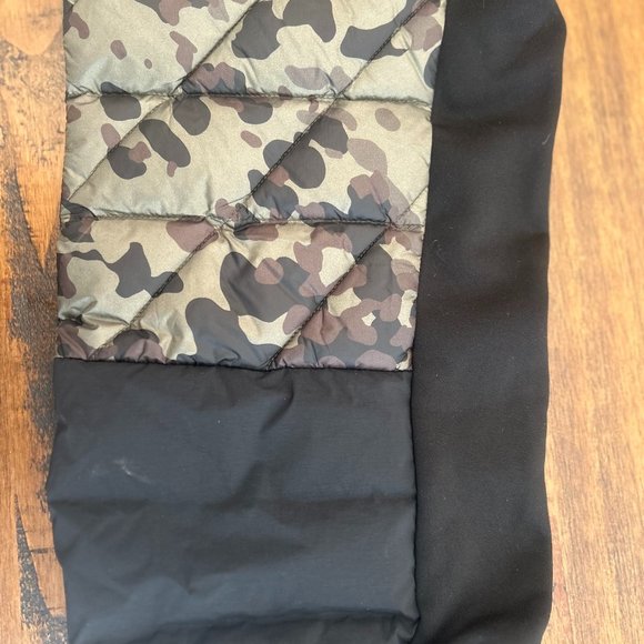 HOLDEN MEN'S HYBRID DOWN SWEATPANT. VINTAGE ARMY/CAMO - Picture 3 of 9